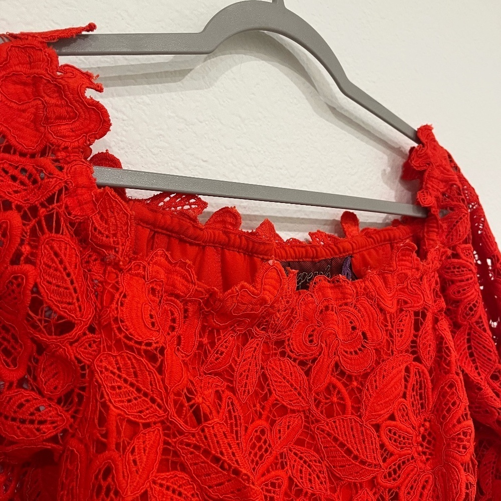 NWT FREE PEOPLE | Dusk Off The Shoulder Lace Dress in Fiesta Red | Size 8 - Picture 5 of 11